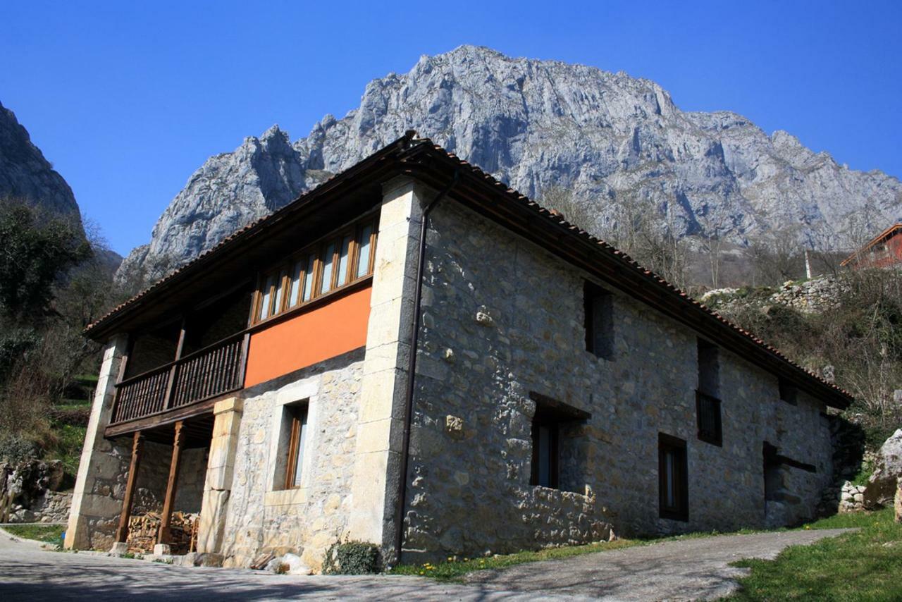 Hotel Rural Llerau Ponga 外观 照片